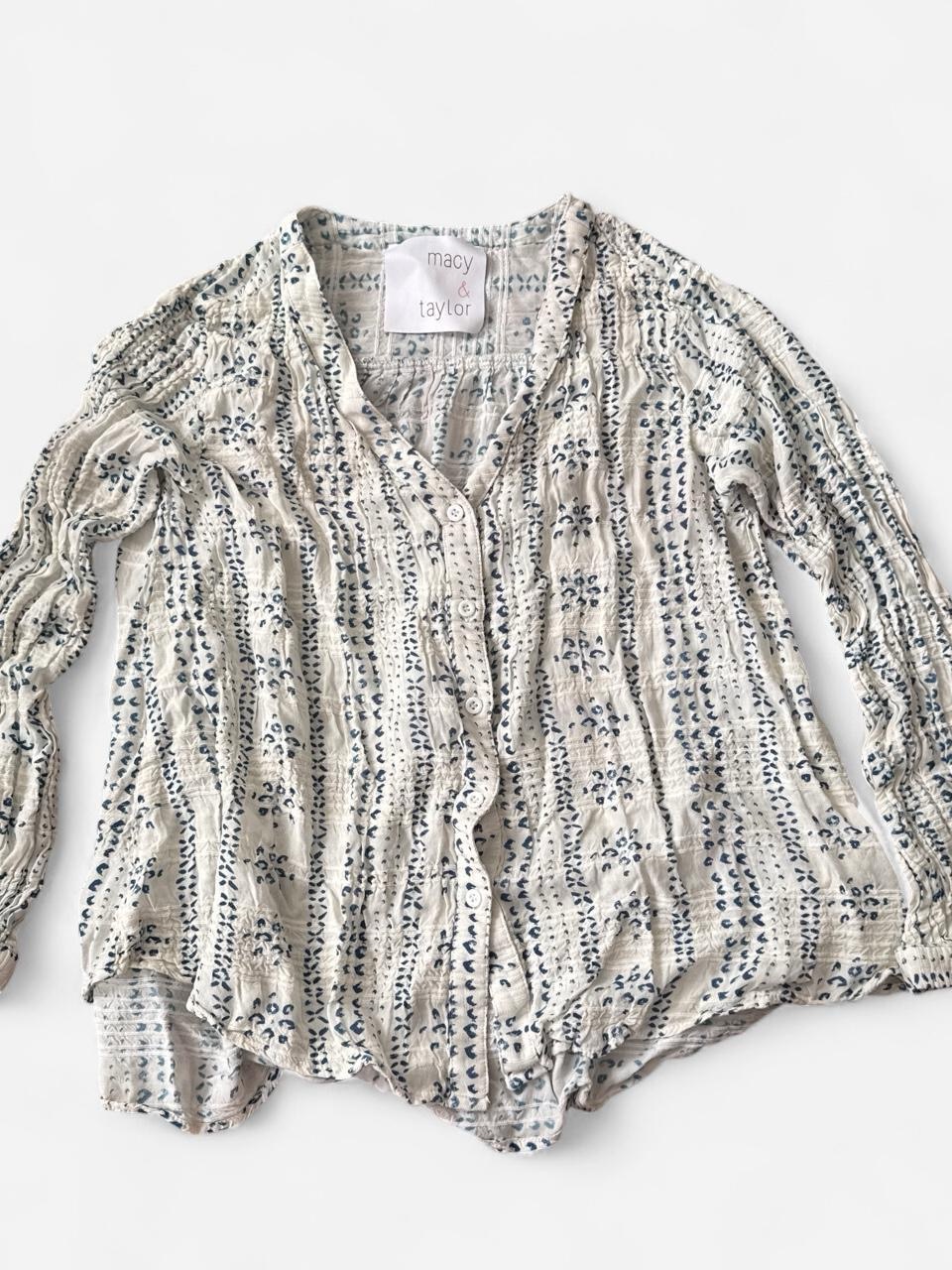 Grey Patterned Button-Front Blouse